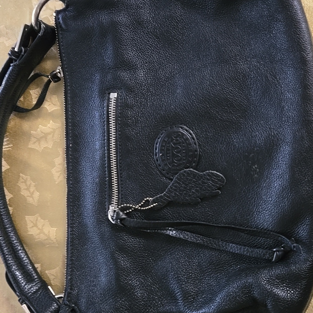 Black Leather Roots Bag In Beautiful Condition Its  Heavy Leather. - Picture 2 of 6